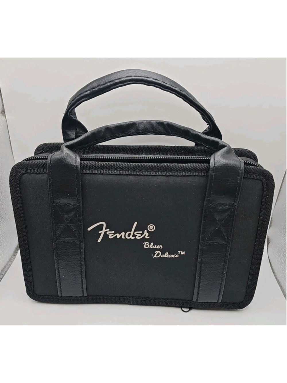 Fender Blues Deluxe Harmonica Case | Fits 7 Harmonicas